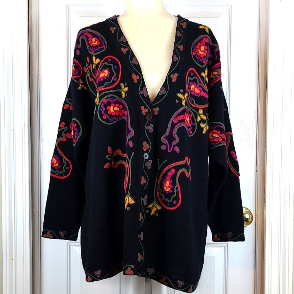 Black Embroidered Paisley Button-Front Cardigan Sweater